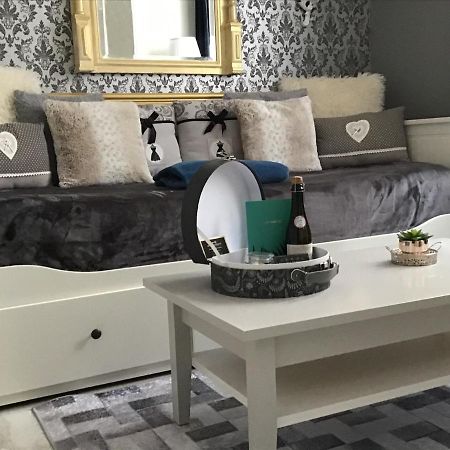 Appartement Medicis Avec Garage Honfleur Kültér fotó