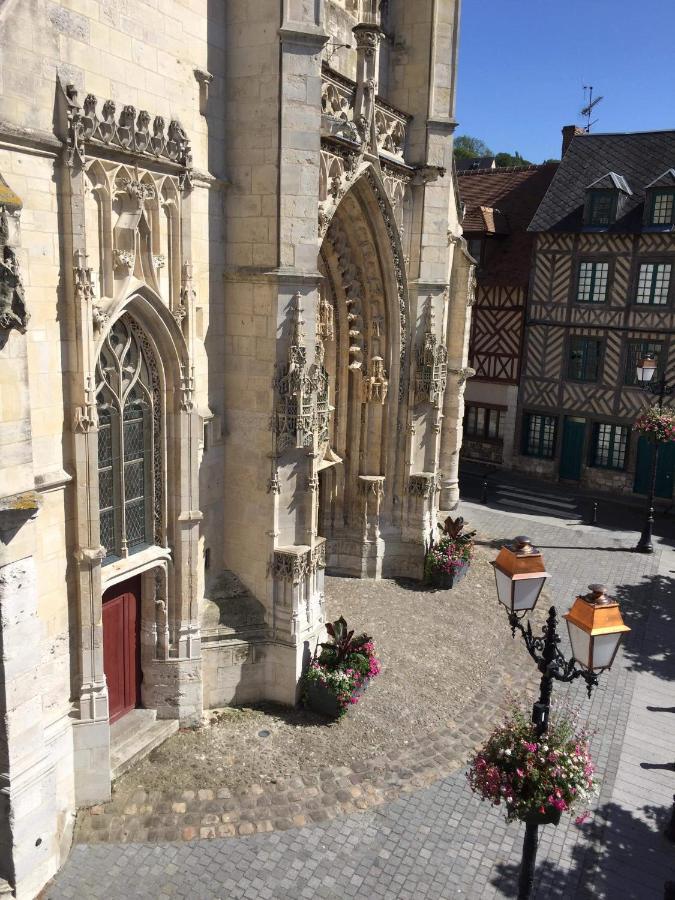 Appartement Medicis Avec Garage Honfleur Kültér fotó